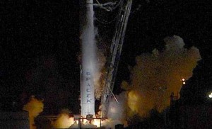 Fracasa el lanzamiento al espacio del primer transbordador privado 