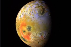 Observatorio capta enorme lago de lava en luna de Júpiter