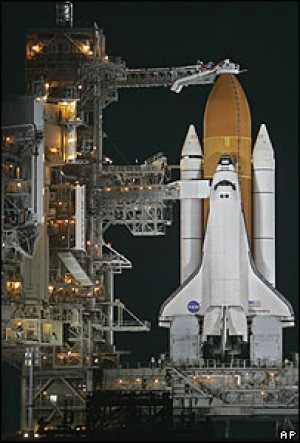 Más Problemas Houston: El Discovery se queda en tierra