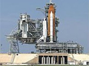 Tras suspender lanzamiento, NASA trata de reparar el Endeavour