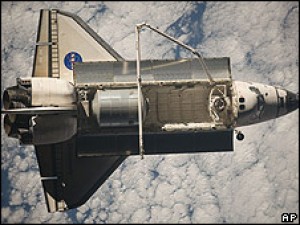 Aplazan regreso del Discovery